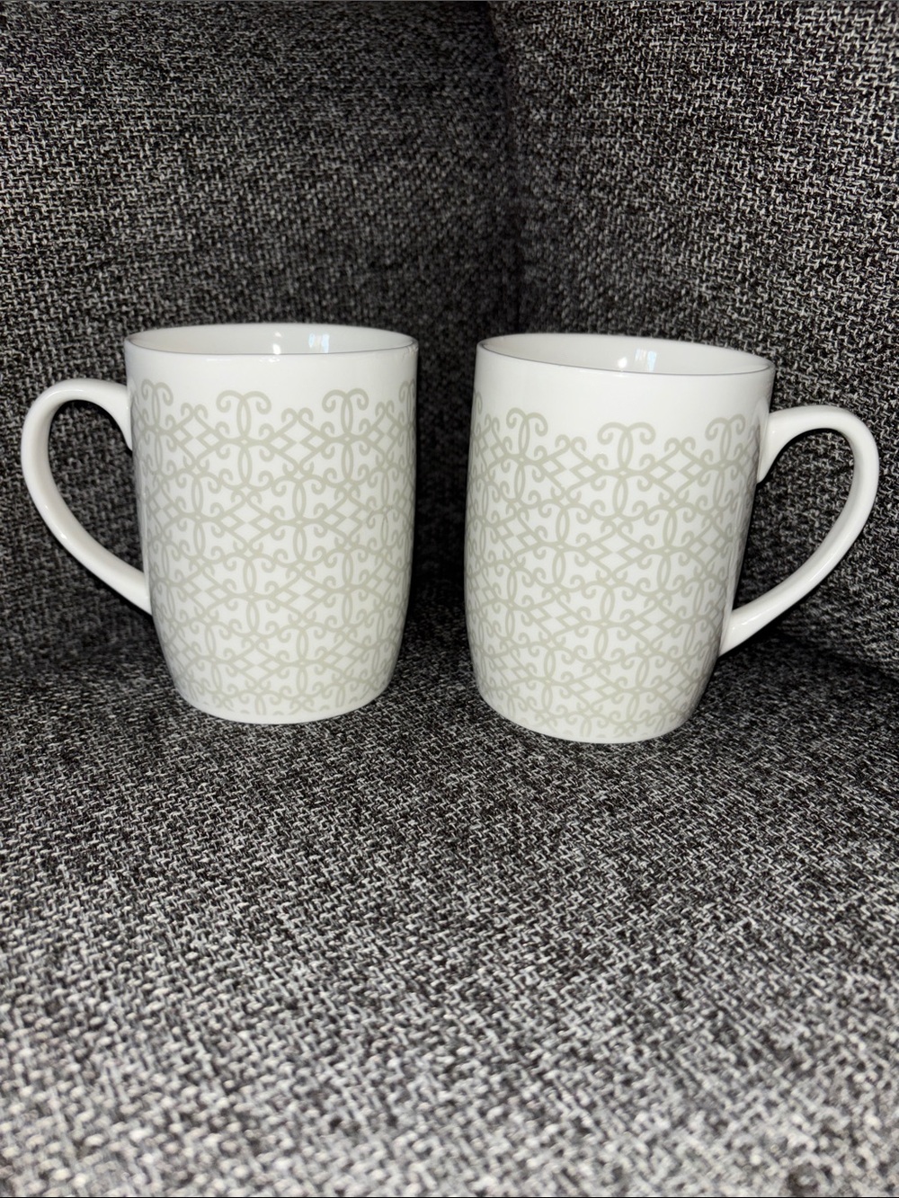 STARBUCKS 2015 White/Grey Scroll Design Coffee Tea Mugs (2)